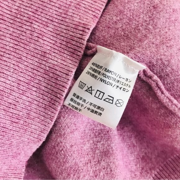 Barbiecore Pink Self Tie Bow Sleeve Cold Shoulder Sweater Size Small - Picture 13 of 13